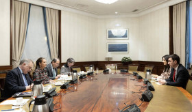 El Embajador Sos Avetisyan se reunió con la Presidenta de la Comisión Mixta para la Unión Europea