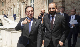 El Ministro de Asuntos Exteriores de la RA, Ararat Mirzoyan, se reunió con el Ministro de Asuntos Exteriores, UE y Cooperación de España, José Manuel Albares Bueno