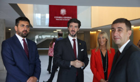 ՀՀ ԱԺ պատվիրակությունը և դեսպան Սոս Ավետիսյանի հանդիպումը Անդորրայի խորհրդարանի նախագահ Կառլես Էնսենյատ Ռեիգի հետ