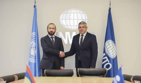 El ministro de Asuntos Exteriores de la República de Armenia, Ararat Mirzoyan, se reunió con el secretario general de la OMT